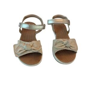 SPERRY Brand Girl’s sandals tan/gold pre-owned in excellent condition Size 10